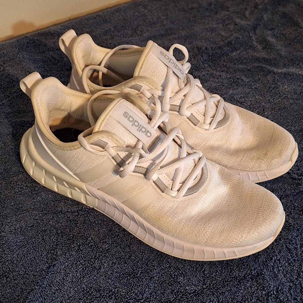 Adidas Women's Boost Sneakers Off-white size 9